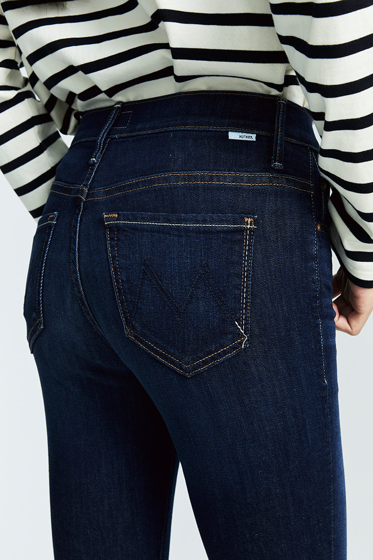 MOTHER PETITES The Lil Insider Crop Step Fray