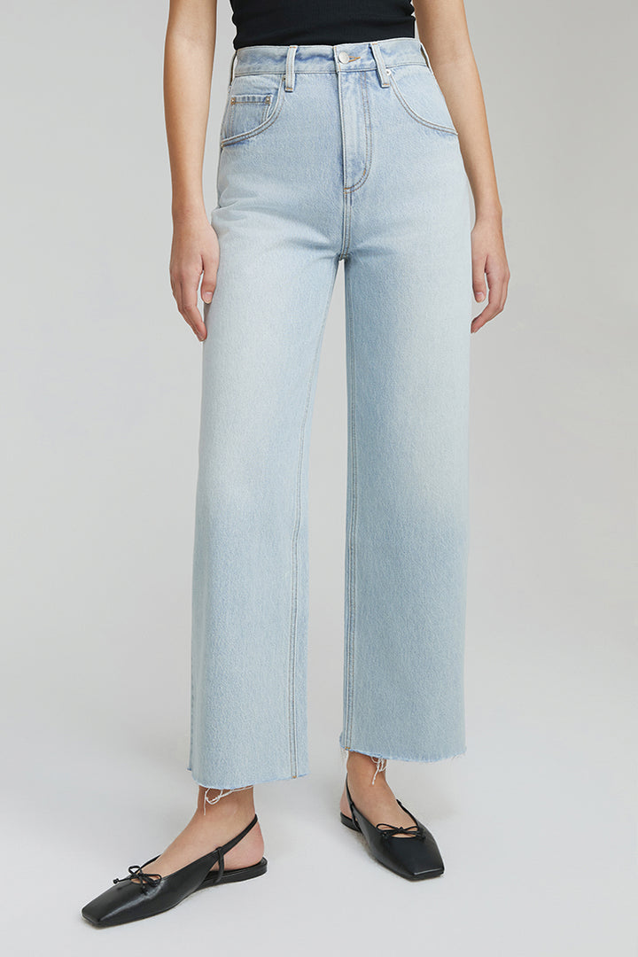 Hey Joanie Moon Curve Raw Hem Crop Jeans